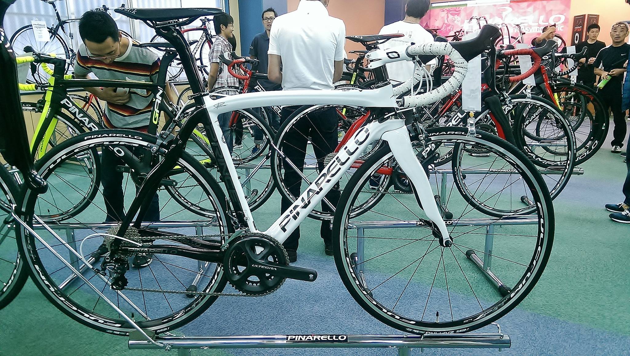 16年pinarelloの展示会に行ってきました その2 自転車販売 広島県福山市 ロードバイク マウンテンバイク Bicycleshop Fine ファイン 16年pinarelloの展示会に行ってきました その2 自転車販売 広島県福山市 ロードバイク マウンテンバイク Bicycleshop Fine ファイン