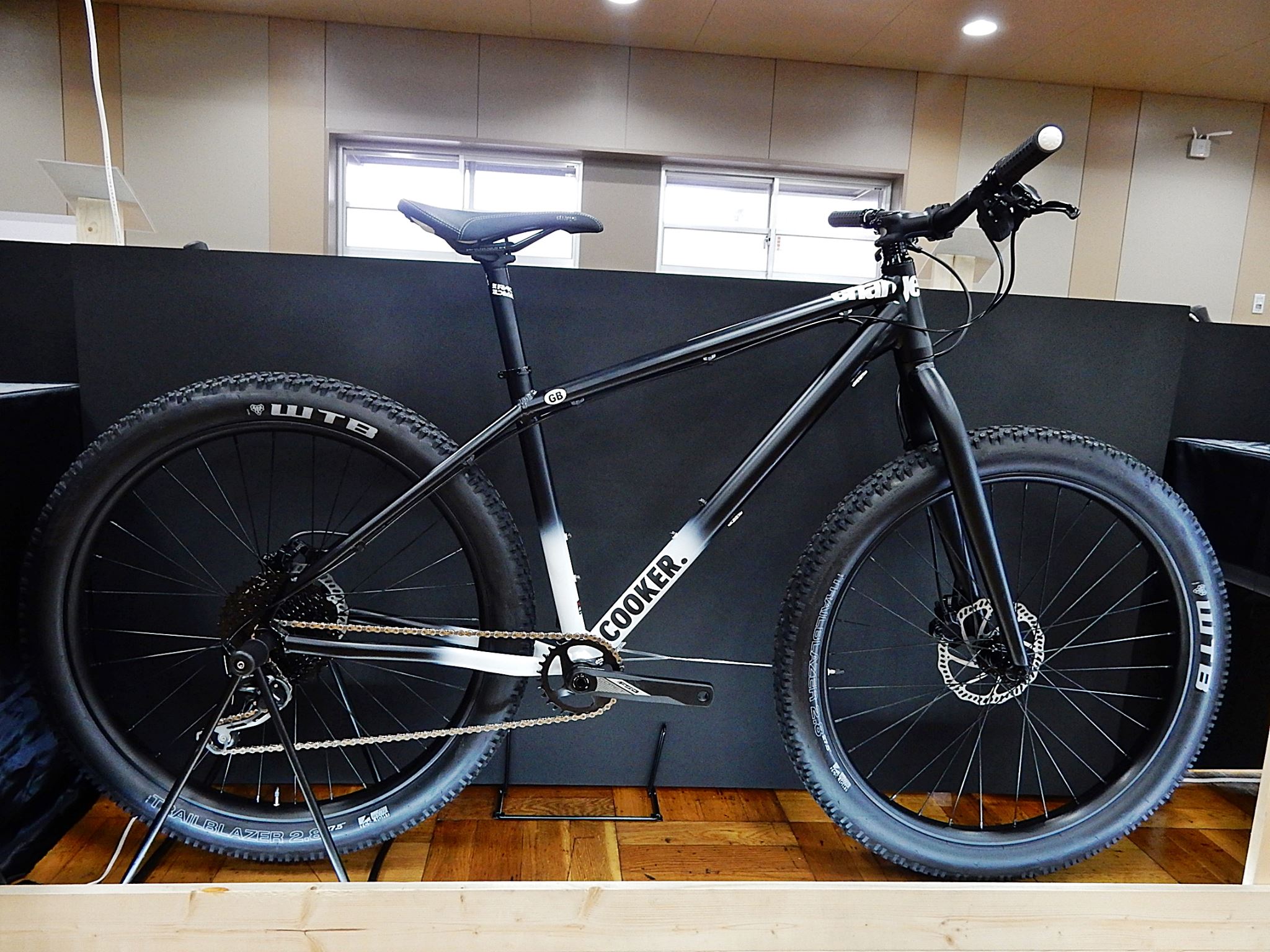2017年charge bikesの展示会に行ってきました♪  自転車販売  広島県 