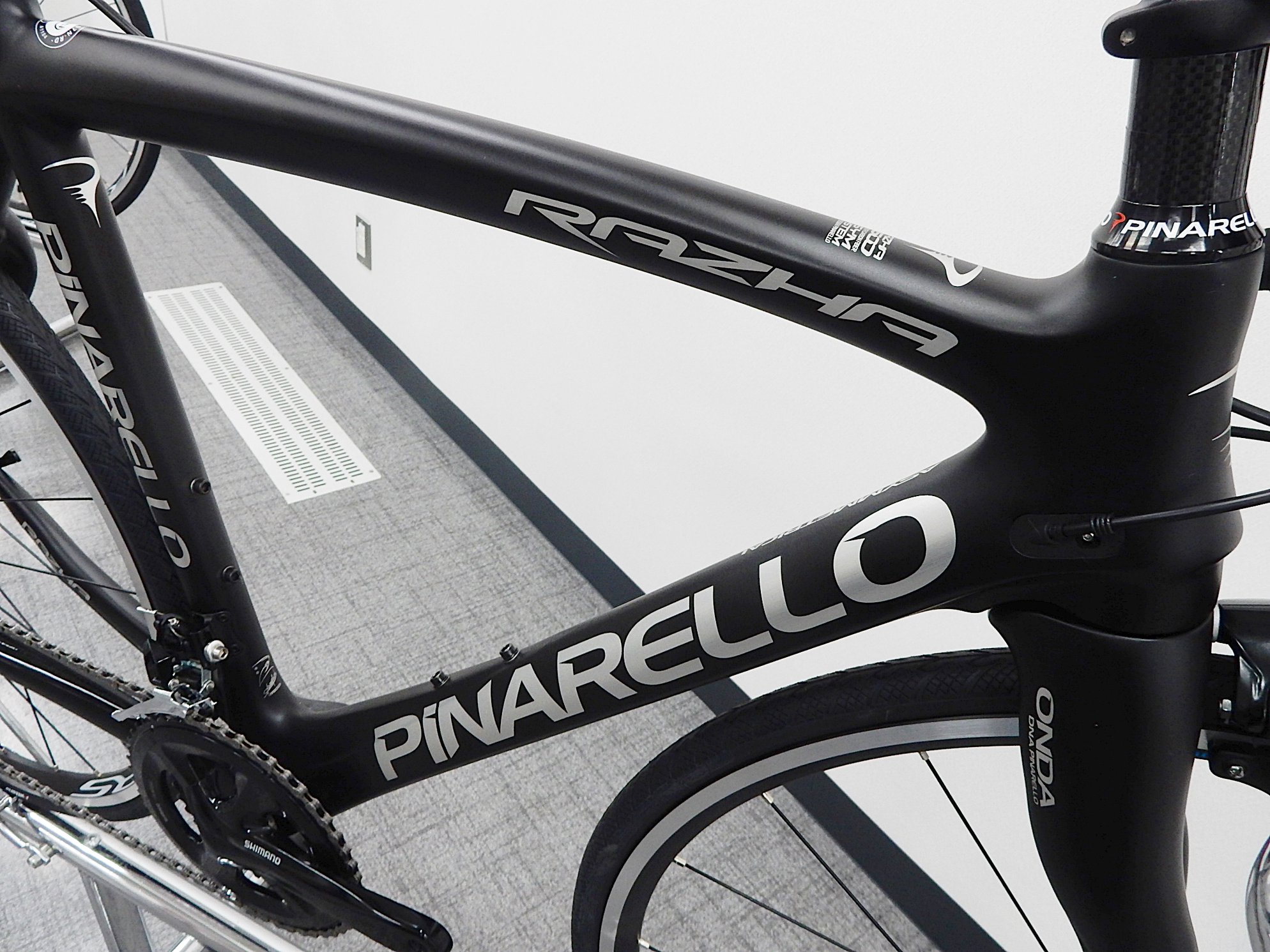 年モデル Pinarello ピナレロ 展示会に行ってきました 自転車販売 広島県福山市 ロードバイク マウンテンバイク Bicycleshop Fine ファイン 年モデル Pinarello ピナレロ 展示会に行ってきました 自転車販売 広島県福山市 ロードバイク マウンテンバイク Bicycleshop Fine ファイン