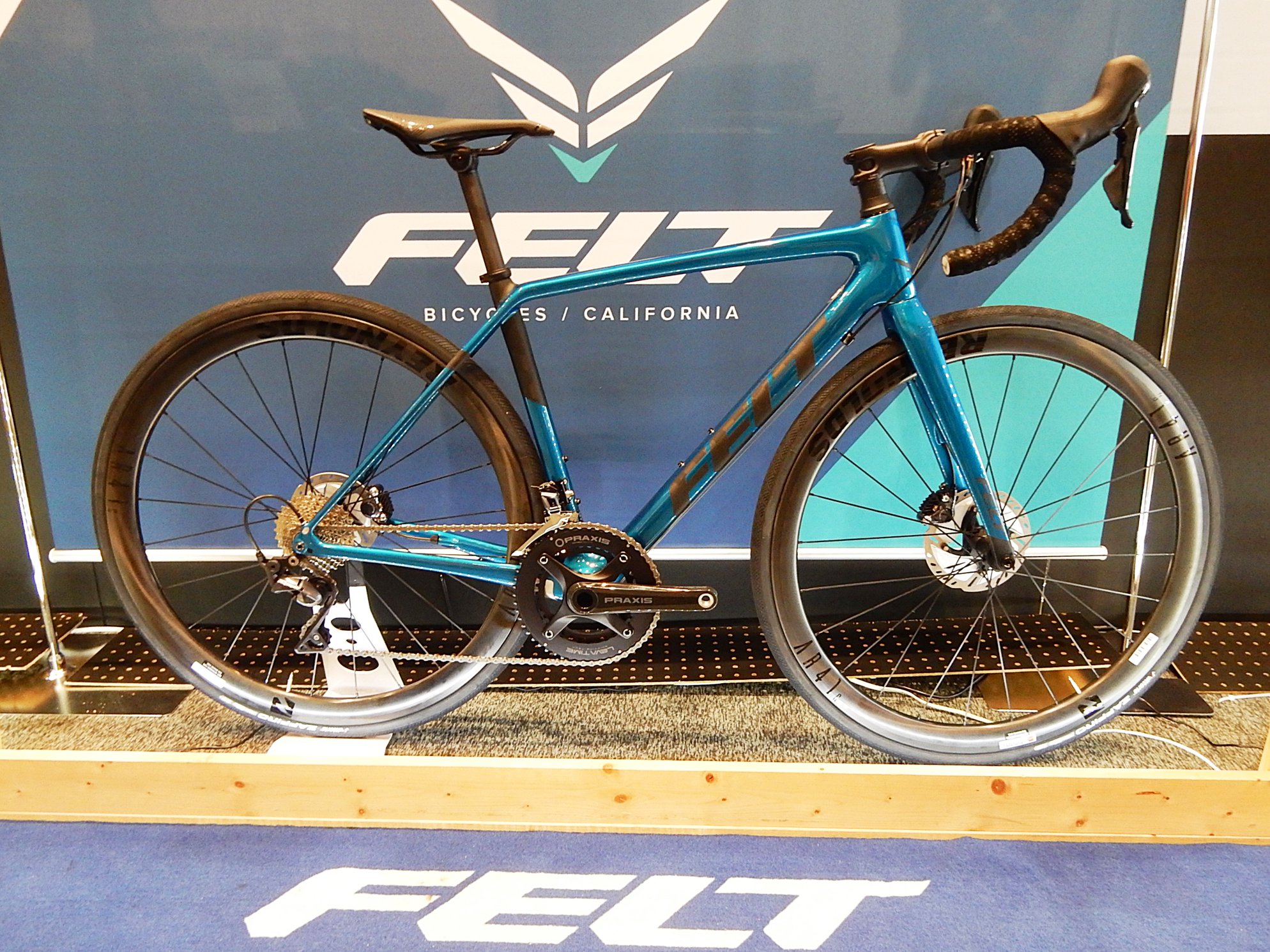 felt vr60 2020