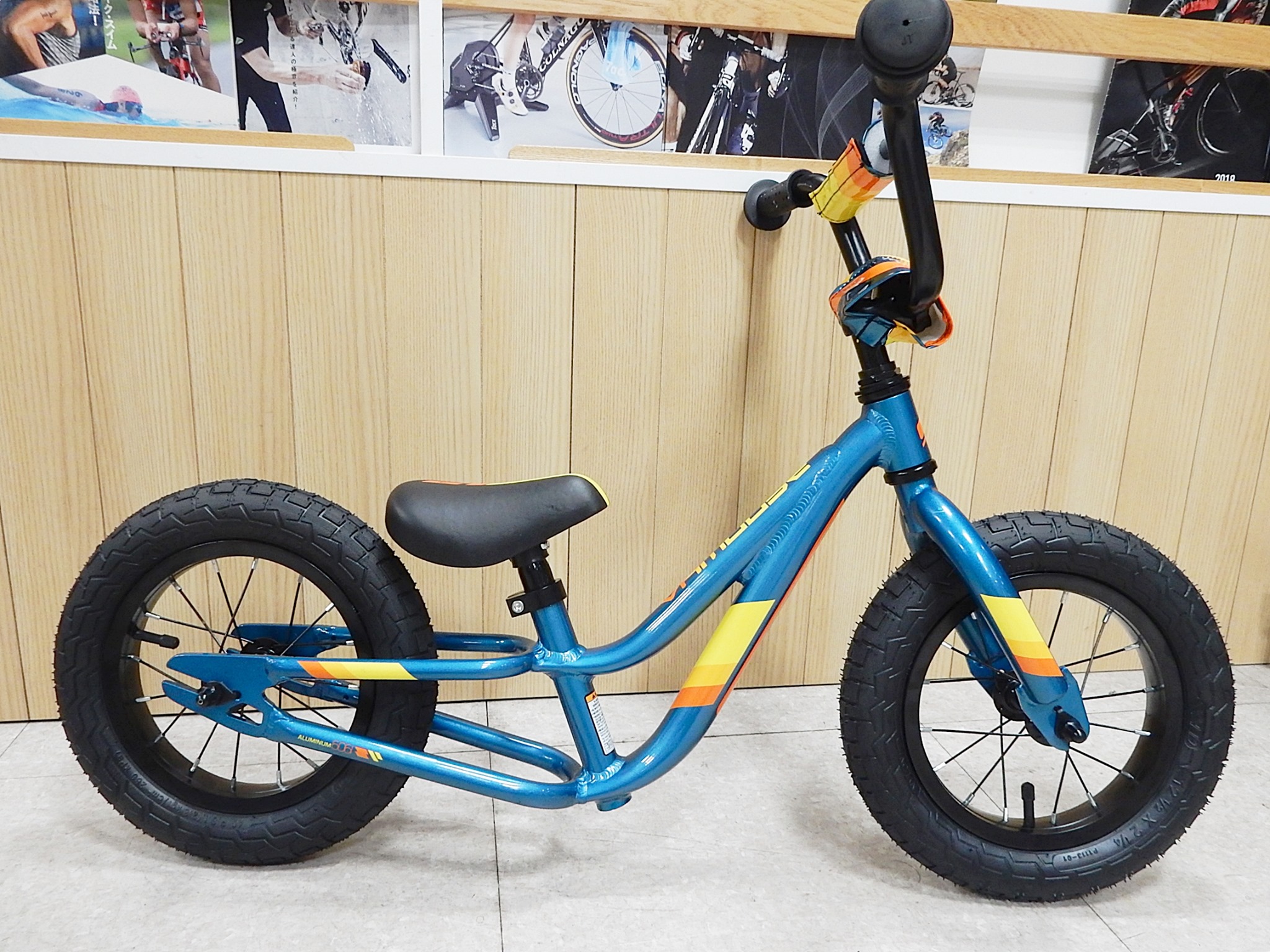 美品 GT ヴァムース16 16インチ キックバイク BMX | tspea.org
