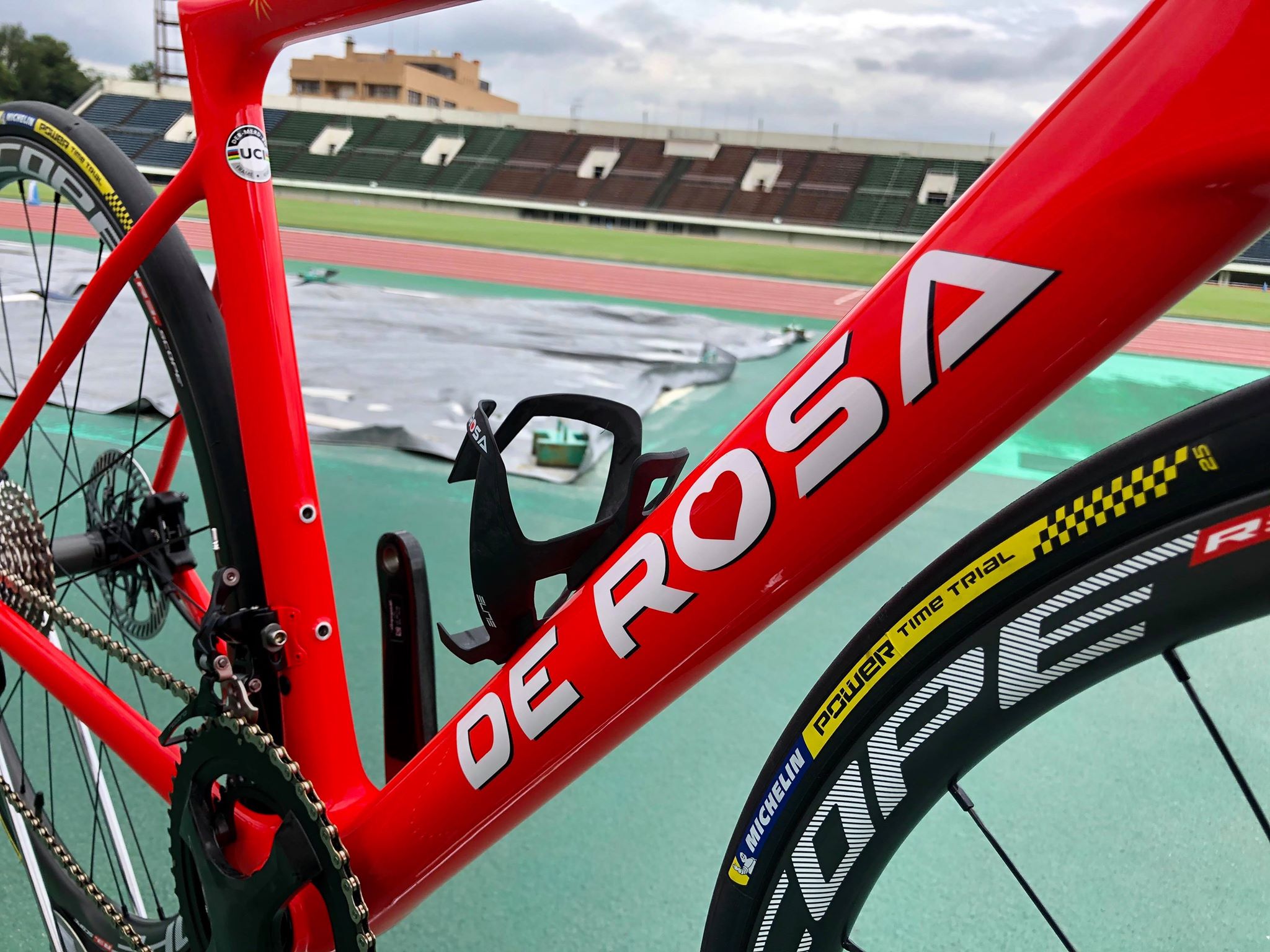 De Rosa デローザ 21年モデル 発表されました 自転車販売 広島県福山市 ロードバイク マウンテンバイク Bicycleshop Fine ファイン De Rosa デローザ 21年モデル 発表されました 自転車販売 広島県福山市 ロードバイク マウンテンバイク Bicycleshop Fine ファイン